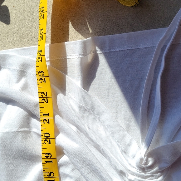 Lamarque White Short Sleeve Tee - Picture 6 of 7